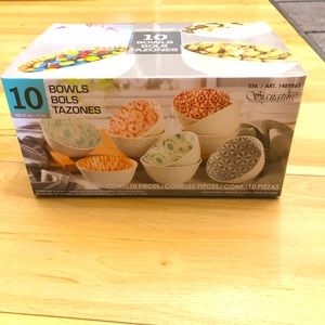 NWT 10 stoneware Bowls